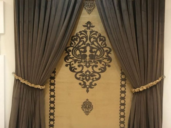 made to measure curtains in Dubai